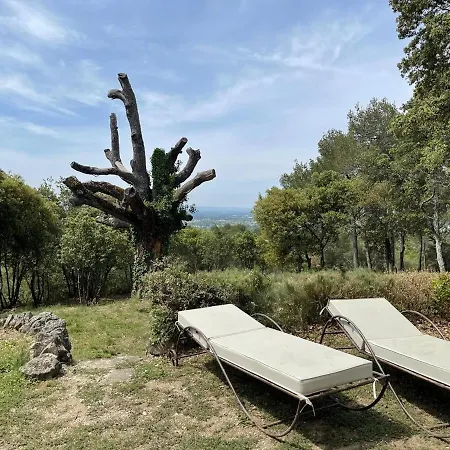 Holiday home Luberon Chaleureux 100 M2 Piscine Jardin Saumane-de-Vaucluse