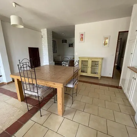 Luberon Chaleureux 100 M2 Piscine Jardin Holiday home Saumane-de-Vaucluse