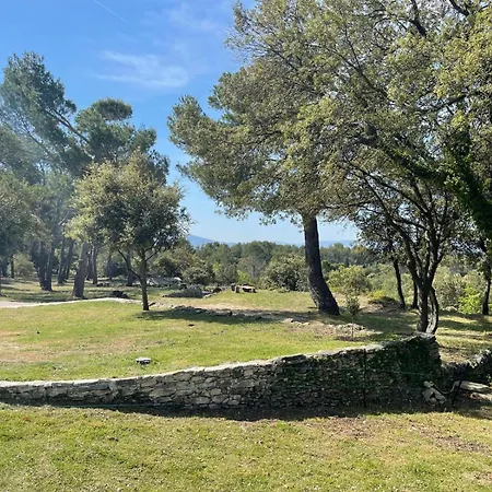 Luberon Chaleureux 100 M2 Piscine Jardin * Saumane-de-Vaucluse